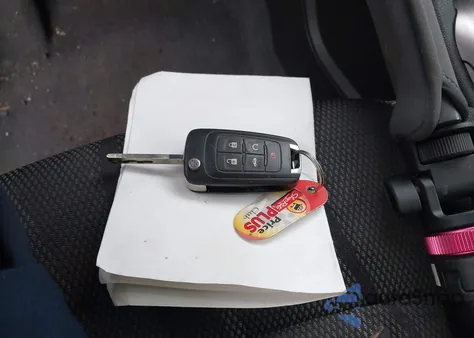 2018 Chevrolet Sonic Lt Auto из США, поврежденный, VIN 1G1JD5SG1J4136799